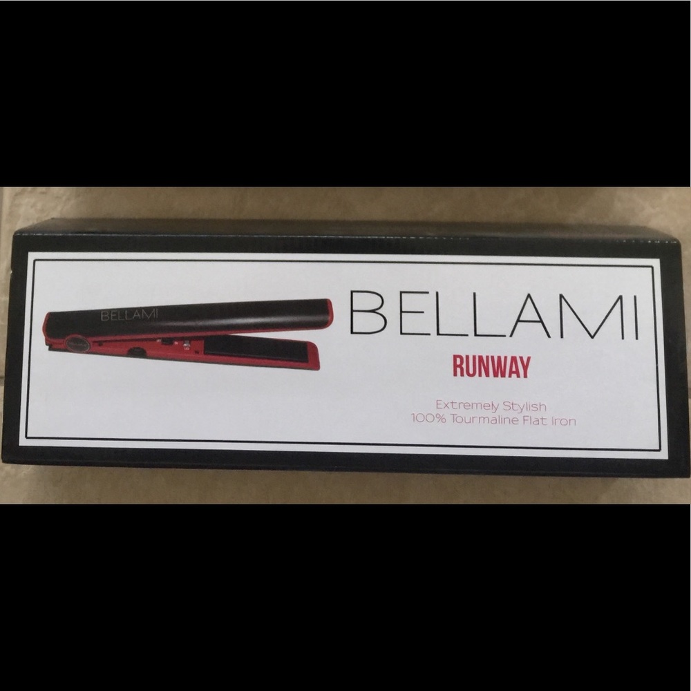 Brand new Bellami Runway flat styler iron